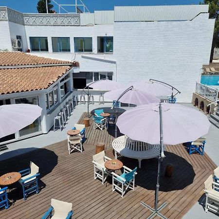 Nereus Hotel Paphos Exterior foto