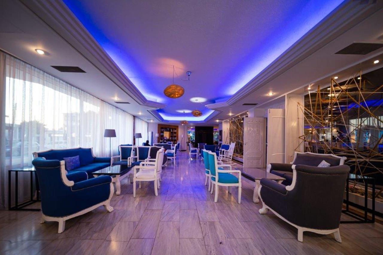 Nereus Hotel Paphos Exterior foto